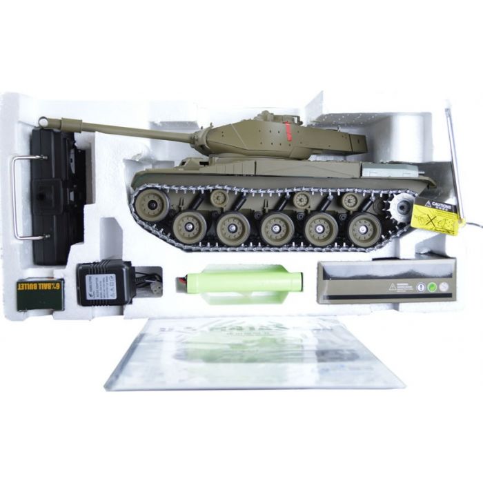 Heng Long Bulldog RC Tank with Smoke and Sound - Metal Upgrade PRO Version